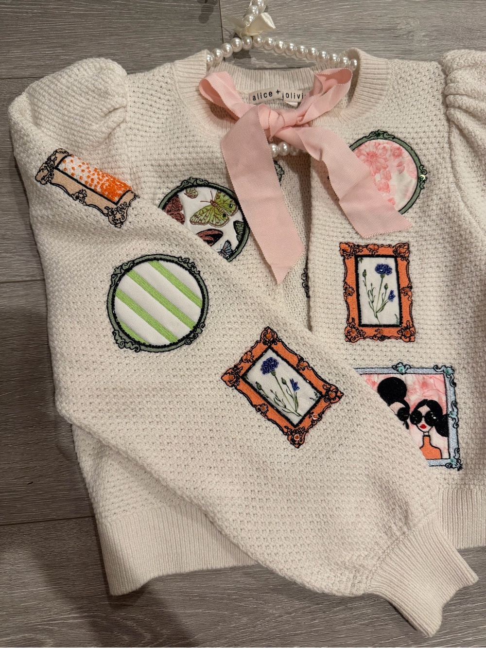Alice + Olivia Beaded Embroidered Gallery Frame Bow Cardigan NWT - Picture 7 of 12